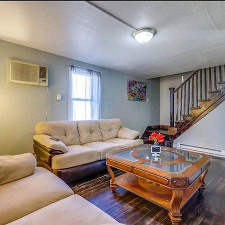 Comfortable Home Away From Home East Hartford Bagian luar foto