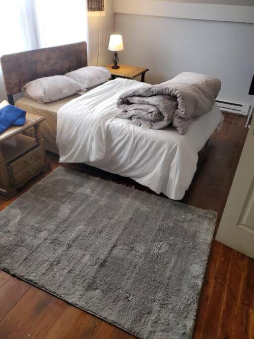 Comfortable Home Away From Home East Hartford Bagian luar foto